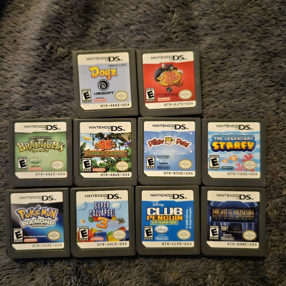 Nintendo Other - Nintendo DS Game BUNDLE